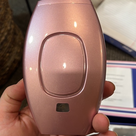 HeySilkySkin - Picture 3 of 3